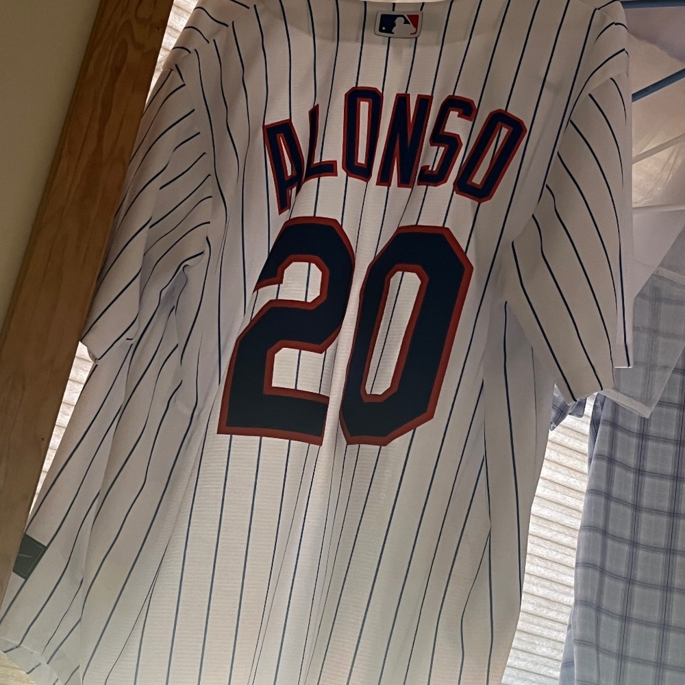 Pete Alonzo jersey